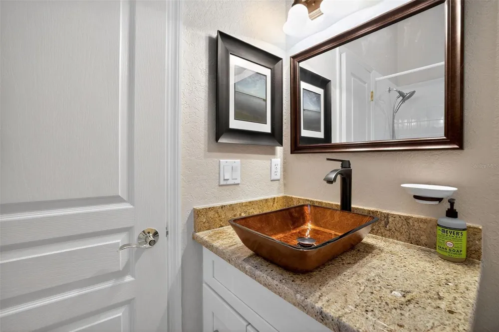 140 BRENT CIRCLE Oldsmar, FL 34677