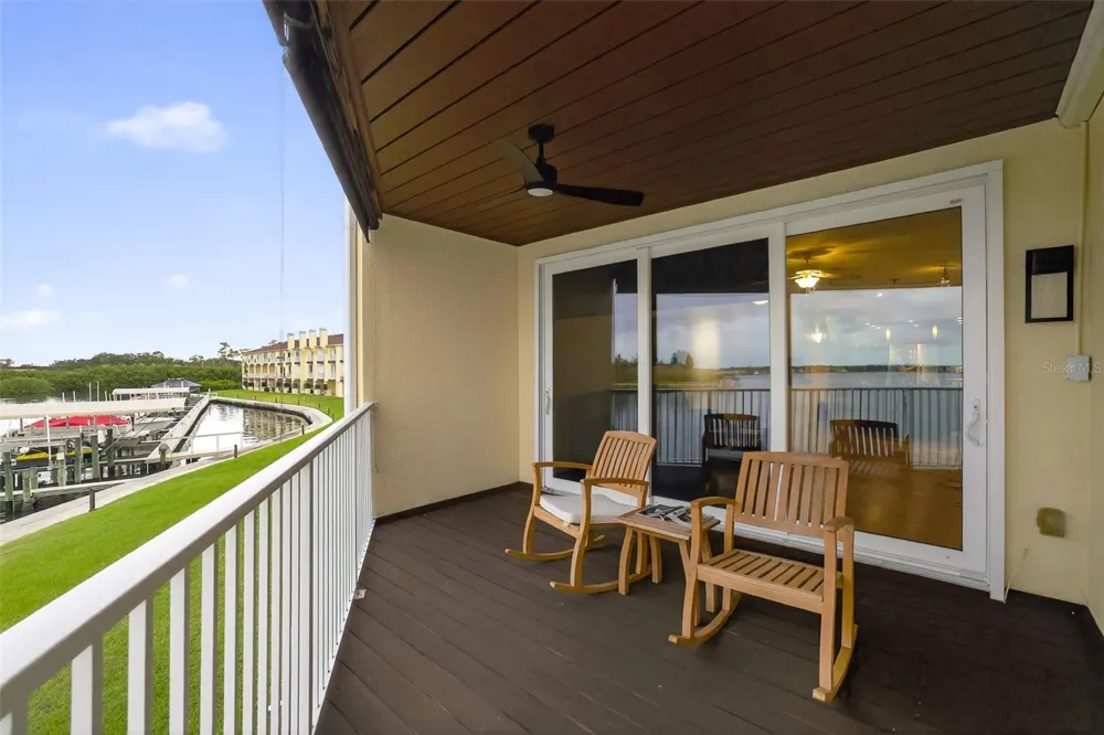 140 BRENT CIRCLE Oldsmar, FL 34677