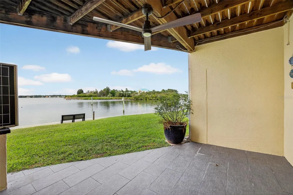 140 BRENT CIRCLE Oldsmar, FL 34677