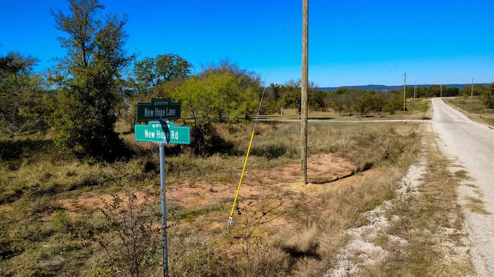 220 New Hope Lane Palo Pinto, TX 76484