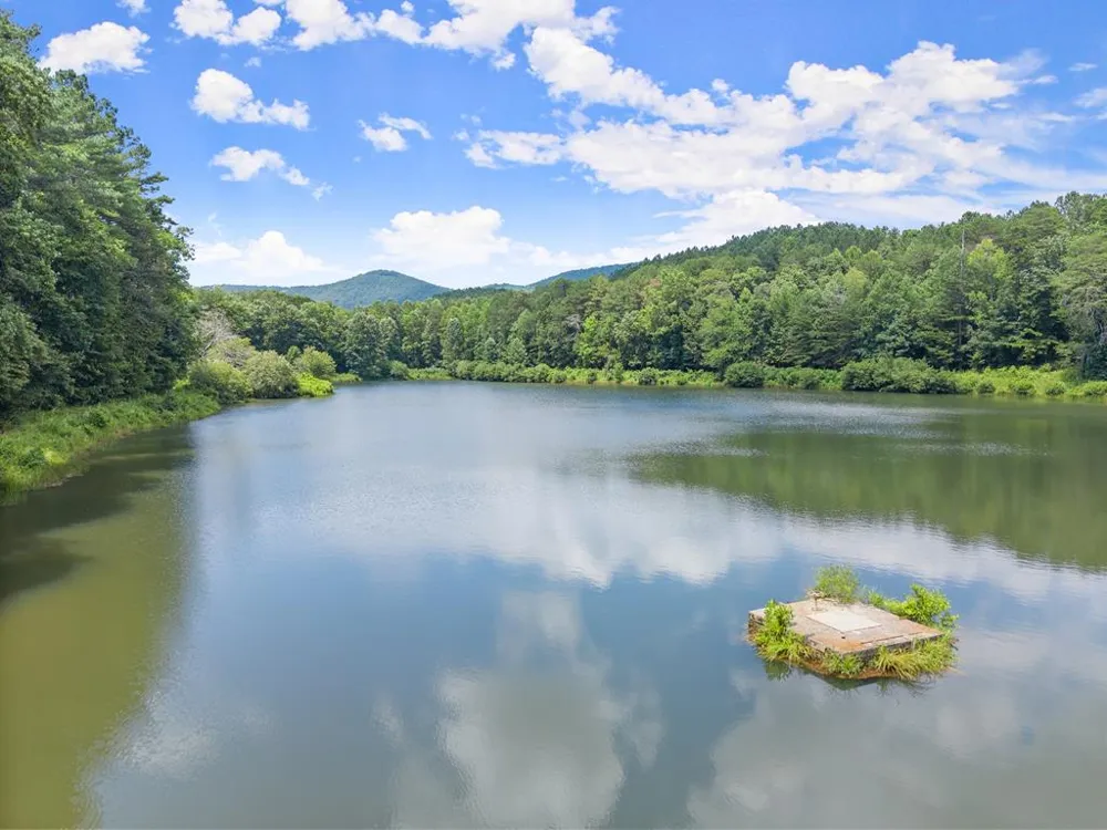 5618 Highway 52 Dawsonville, GA 30534