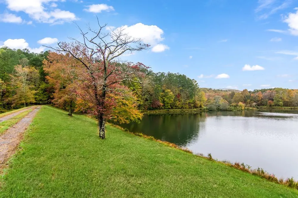 5618 Highway 52 Dawsonville, GA 30534
