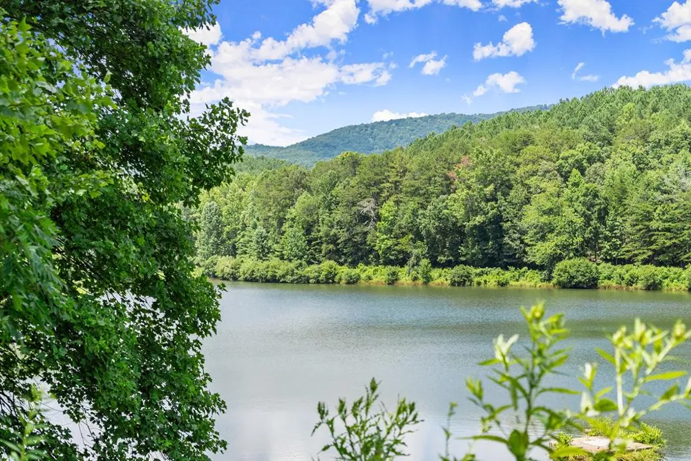 5618 Highway 52 Dawsonville, GA 30534