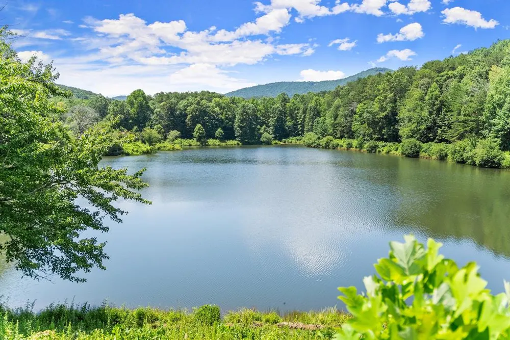 5618 Highway 52 Dawsonville, GA 30534