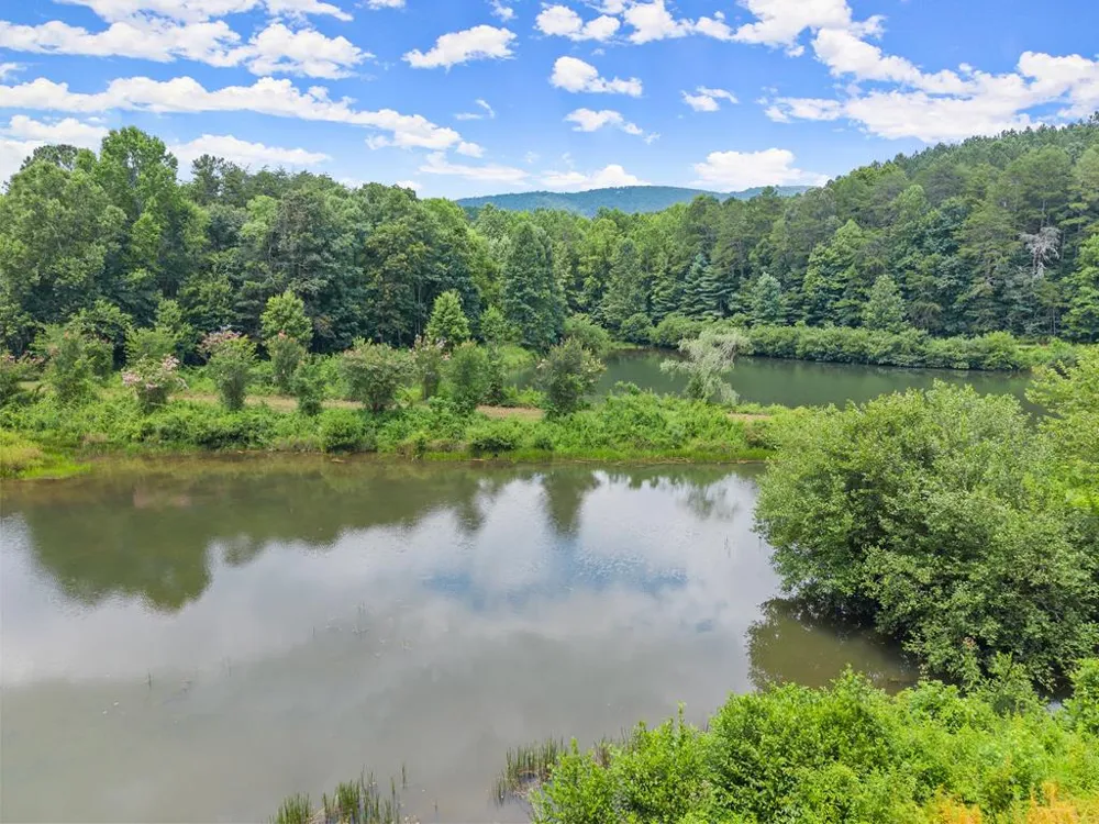 5618 Highway 52 Dawsonville, GA 30534