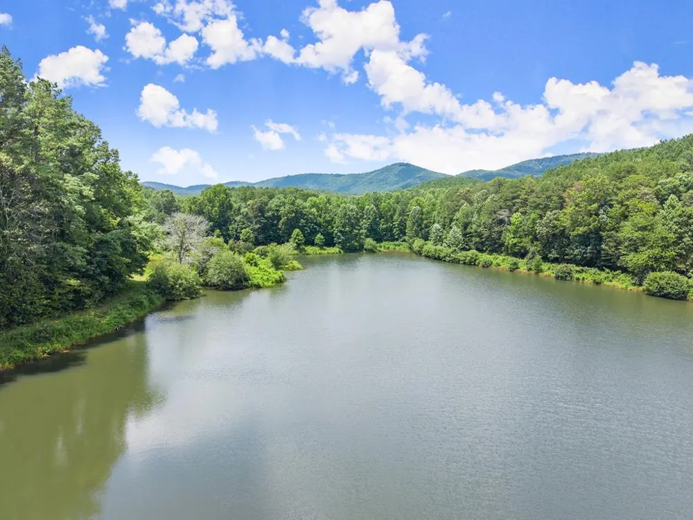 5618 Highway 52 Dawsonville, GA 30534