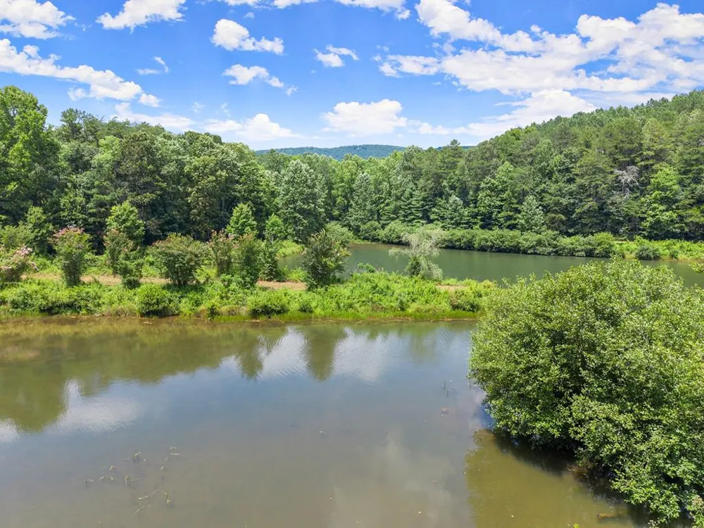 5618 Highway 52 Dawsonville, GA 30534