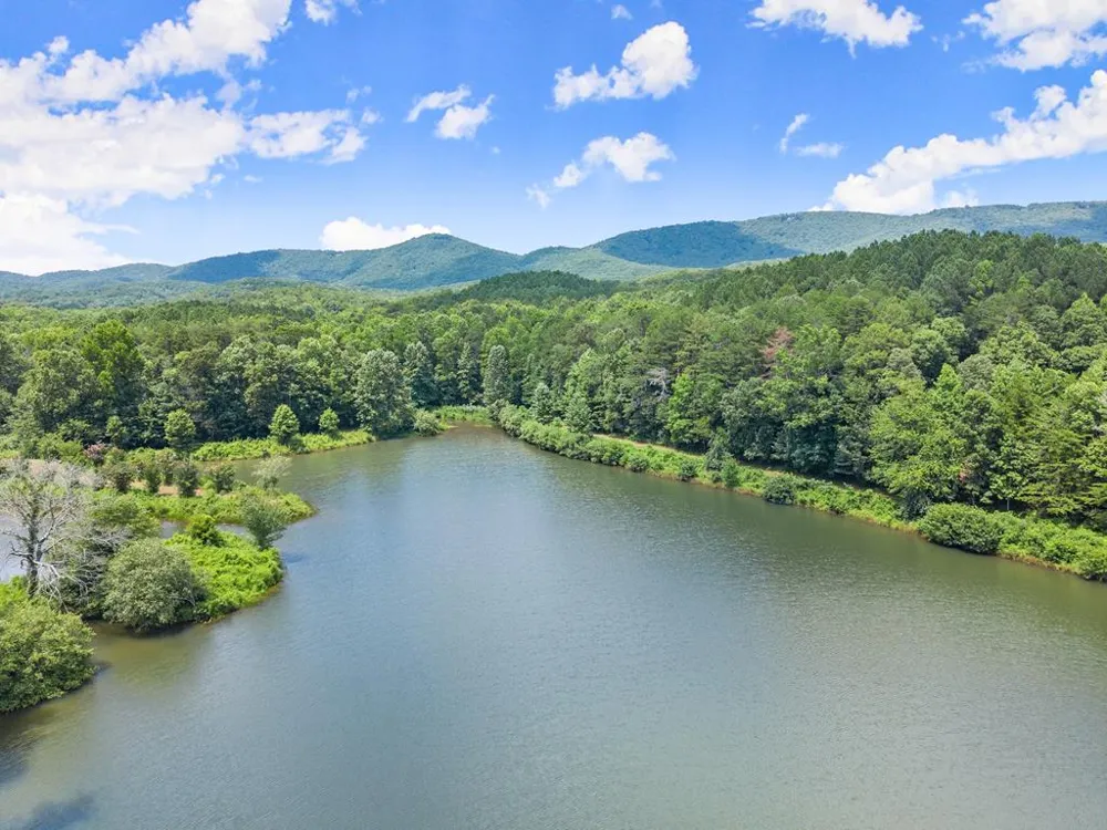 5618 Highway 52 Dawsonville, GA 30534