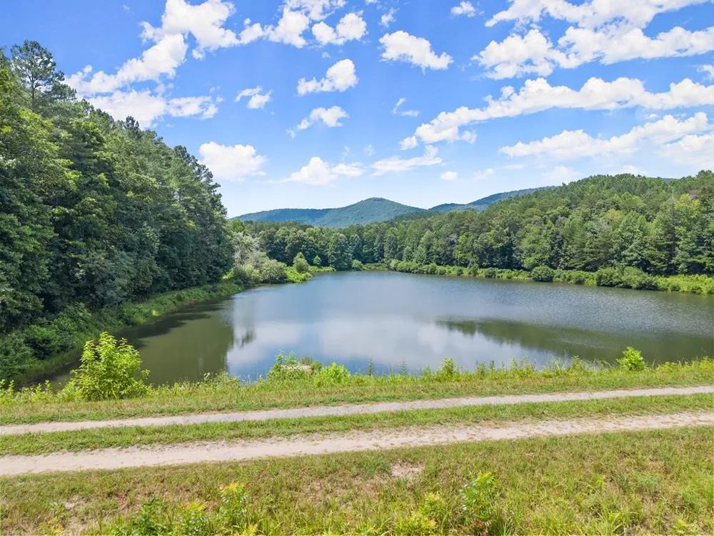 5618 Highway 52 Dawsonville, GA 30534