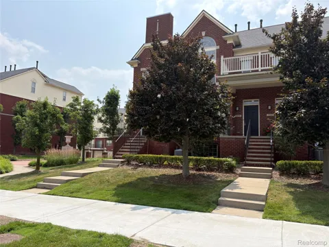 3178 Camden Drive #83