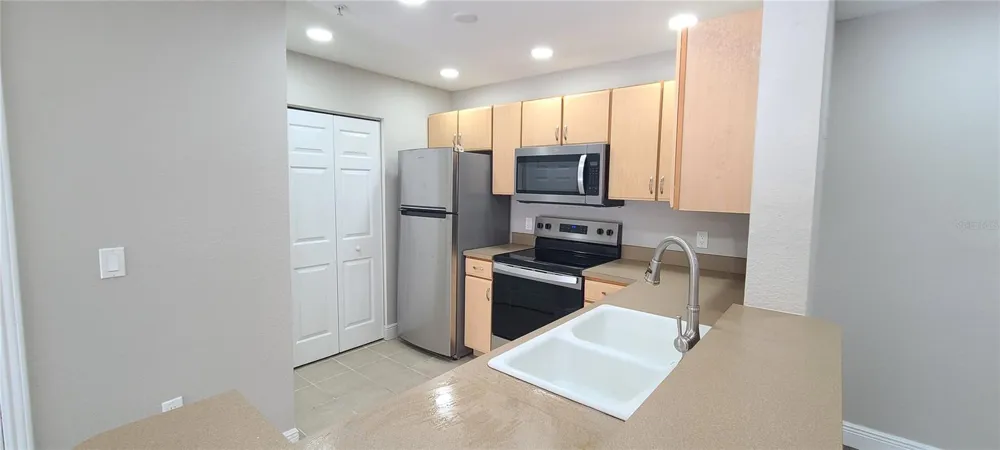 940 VILLAGE TRAIL #3-205 Port Orange, FL 32127