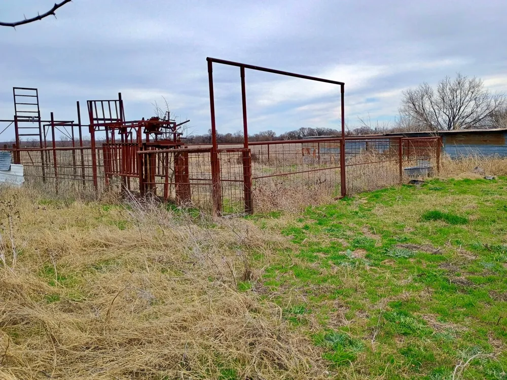 1800 County Road 479 Gorman, TX 76454