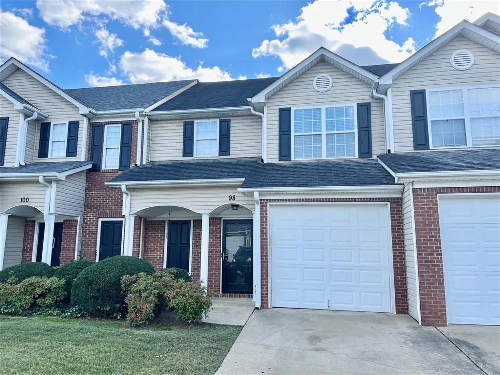 98 Eagle Glen Drive NE Cartersville, GA 30121