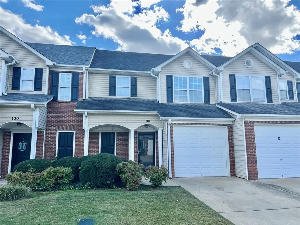 98 Eagle Glen Drive NE Cartersville, GA 30121