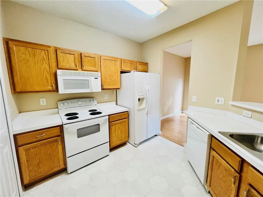 98 Eagle Glen Drive NE Cartersville, GA 30121
