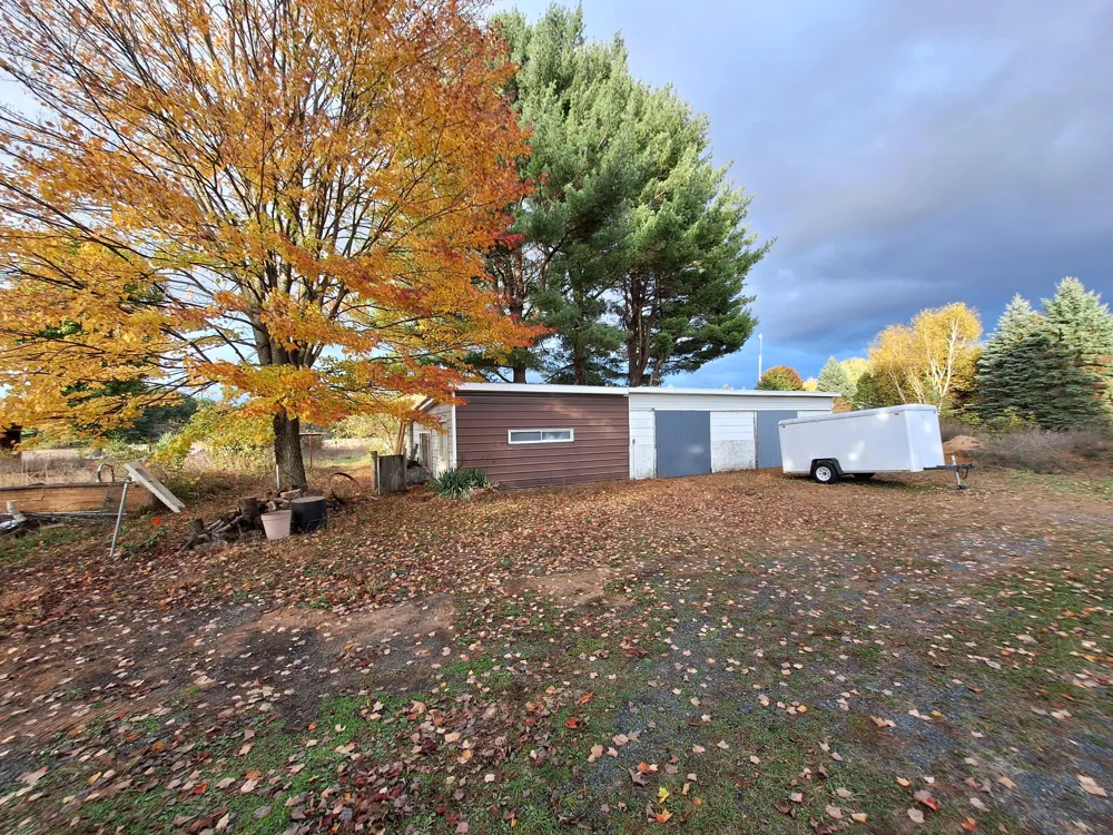 1384 W Chauvez Scottville, MI 49454