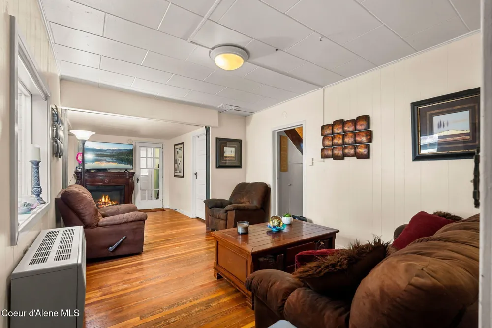 711 Florence Avenue Sandpoint, ID 83864
