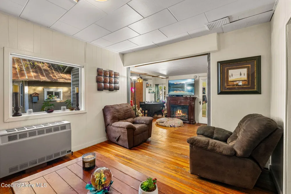 711 Florence Avenue Sandpoint, ID 83864