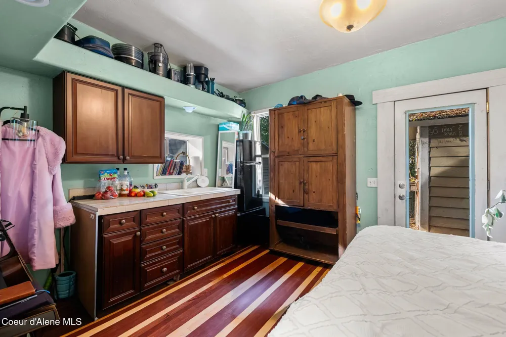 711 Florence Avenue Sandpoint, ID 83864