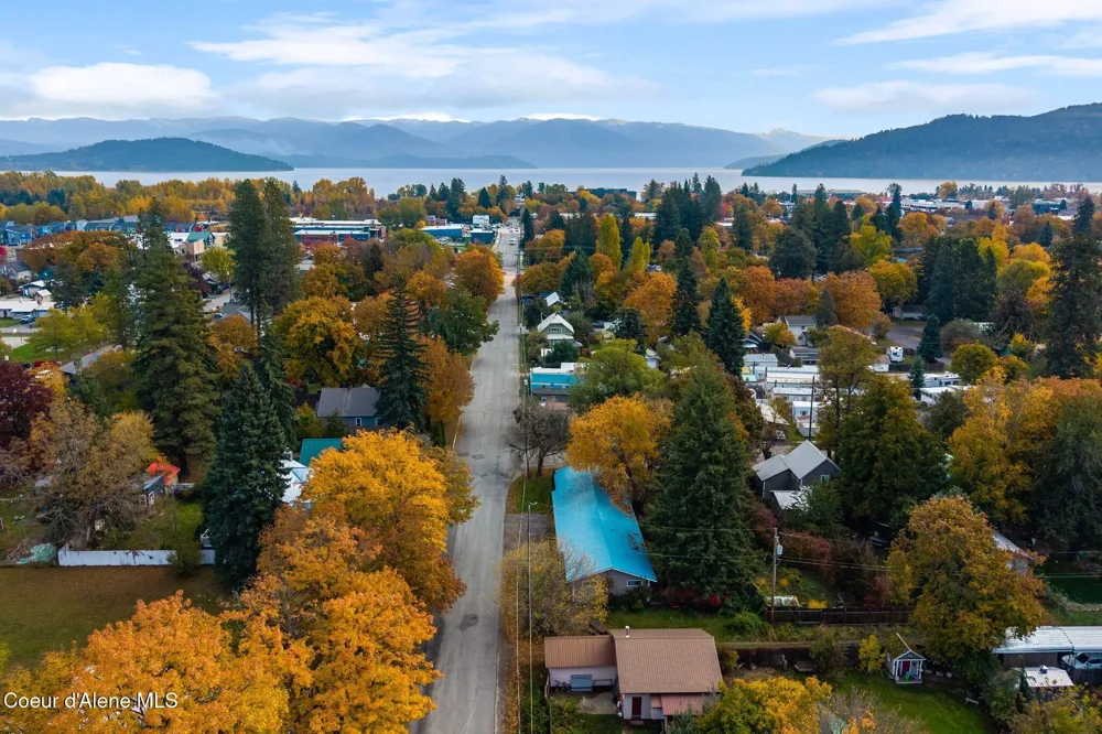 711 Florence Avenue Sandpoint, ID 83864
