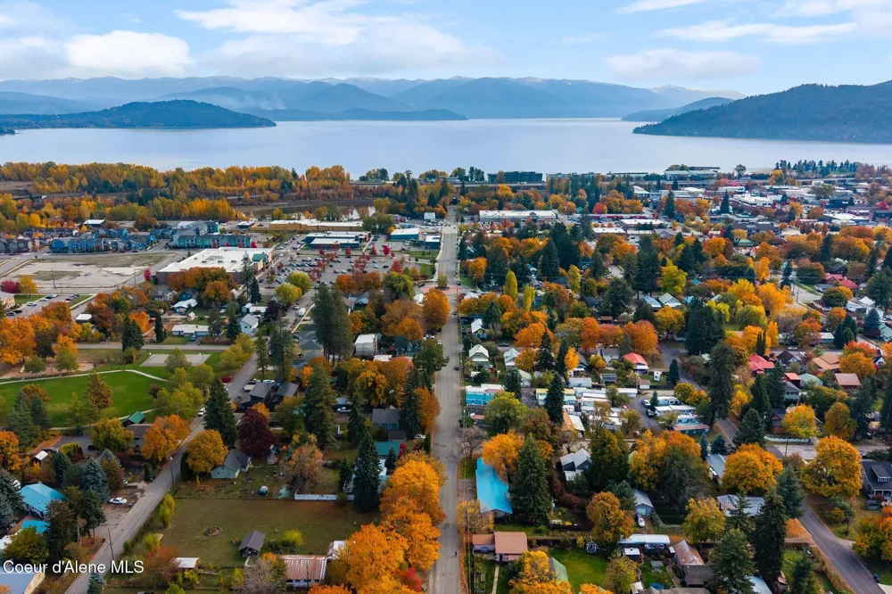 711 Florence Avenue Sandpoint, ID 83864