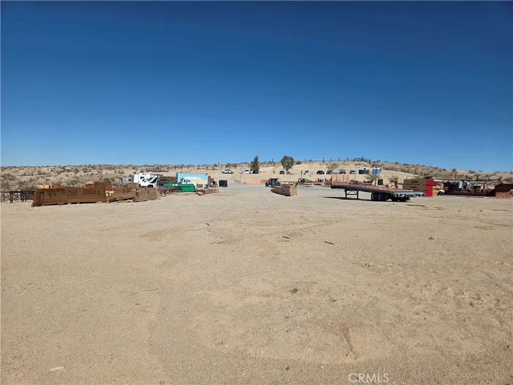 15411 RATTLESNAKE GULCH Oro Grande, CA 92368