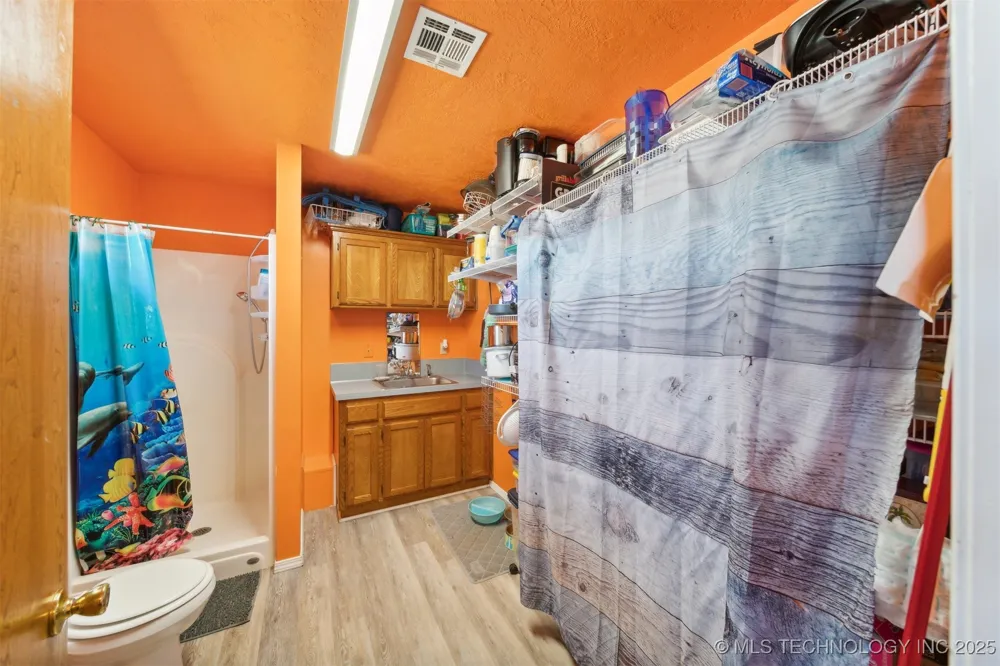 3901 E 440 ROAD Adair, OK 74330