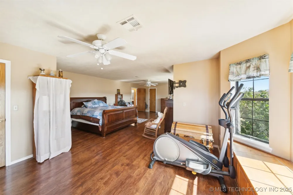 3901 E 440 ROAD Adair, OK 74330