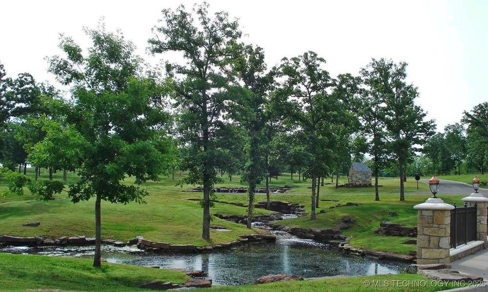 952 Seagrove Way Tahlequah, OK 74464