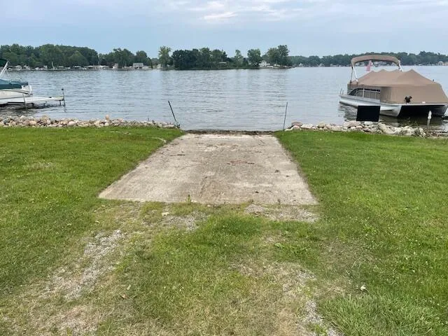 232 Lyn Brook Drive Girard Township, MI 49036