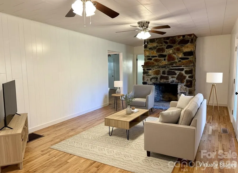 208 Murdock Road Bakersville, NC 28705