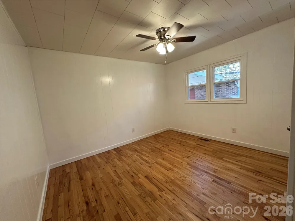 208 Murdock Road Bakersville, NC 28705