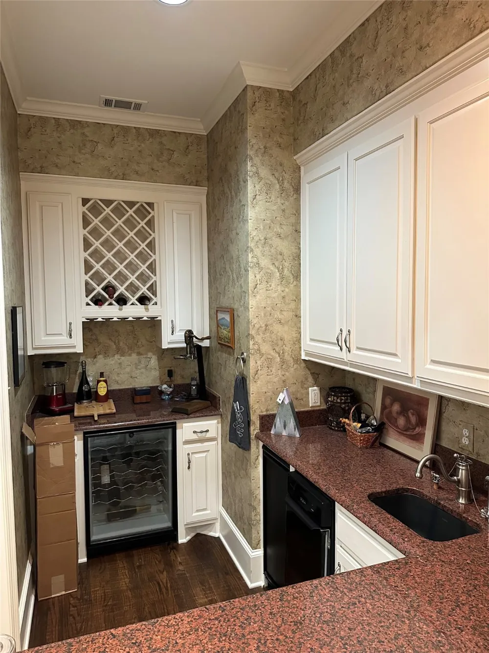 408 E Jolly Street Palestine, TX 75801