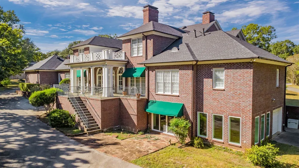 408 E Jolly Street Palestine, TX 75801