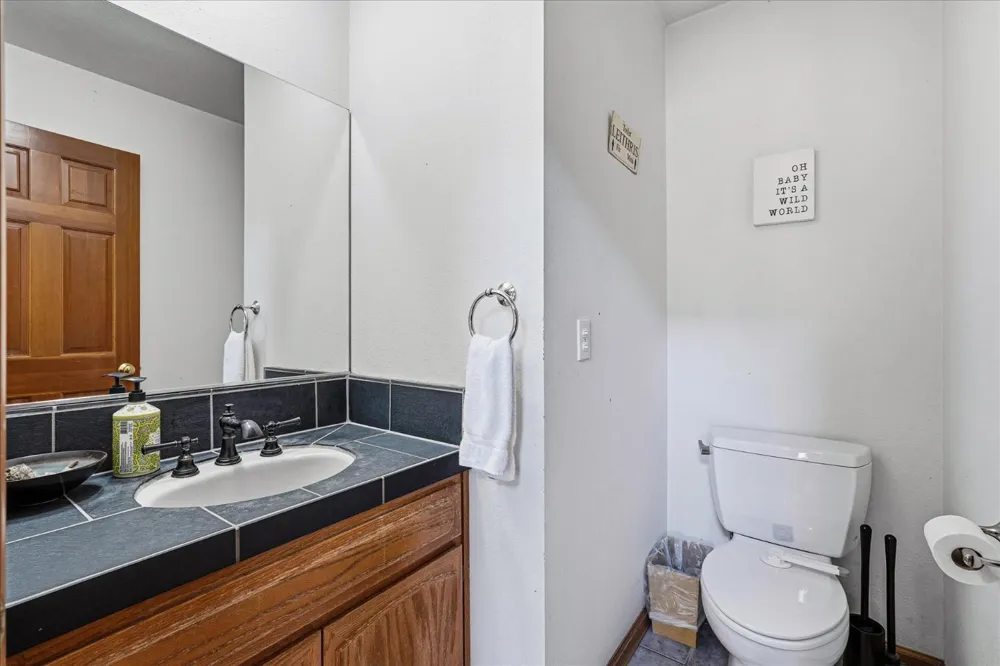 59484 Cascadel Road North Fork, CA 93643