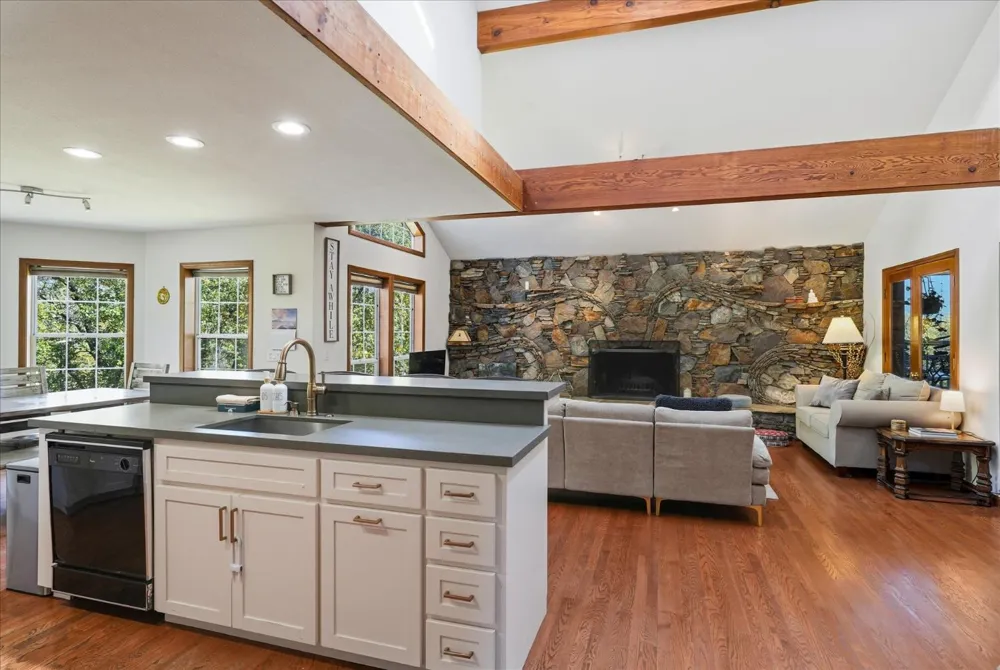 59484 Cascadel Road North Fork, CA 93643