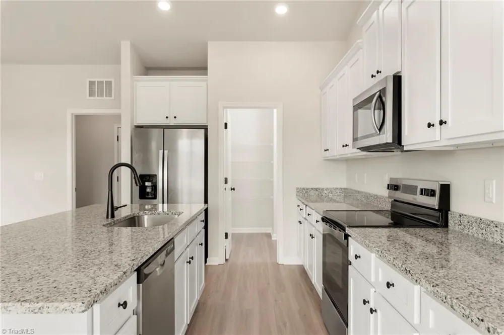 128 Tail Star Court King, NC 27021