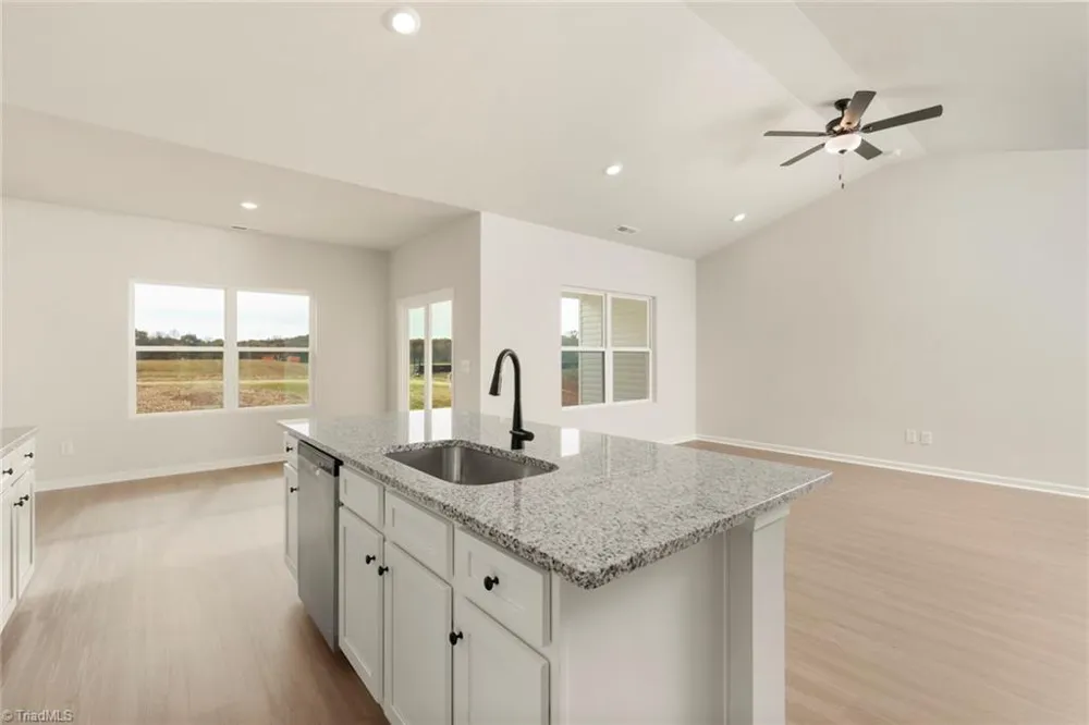 128 Tail Star Court King, NC 27021