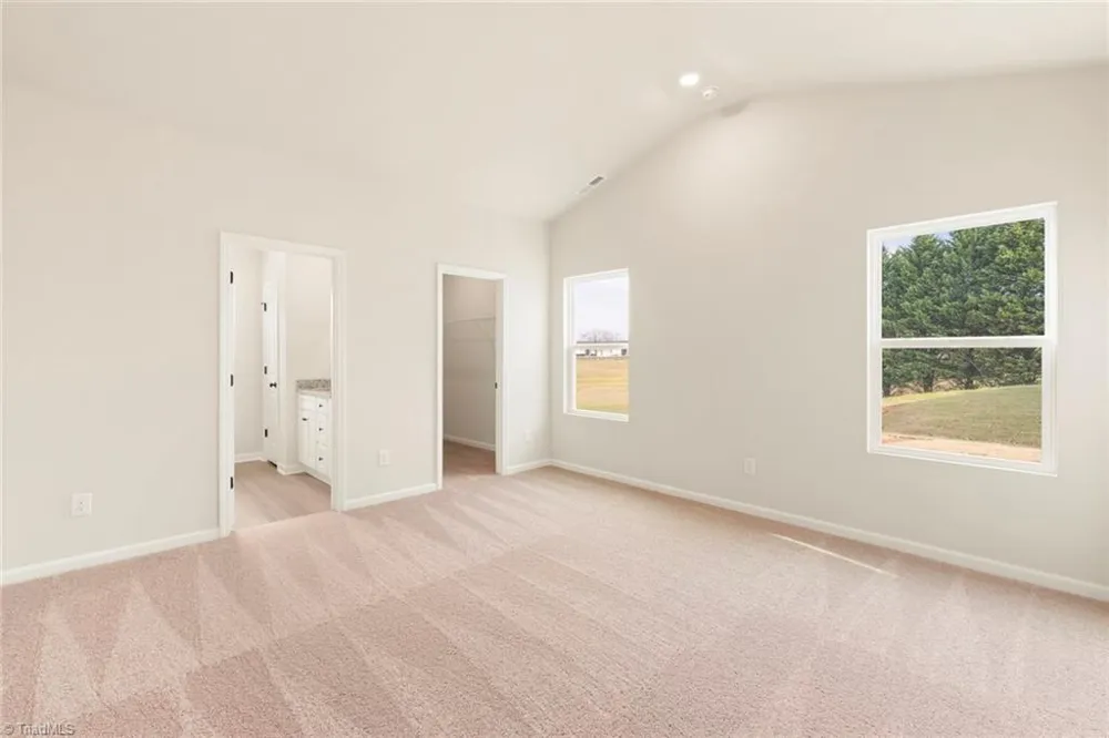 128 Tail Star Court King, NC 27021