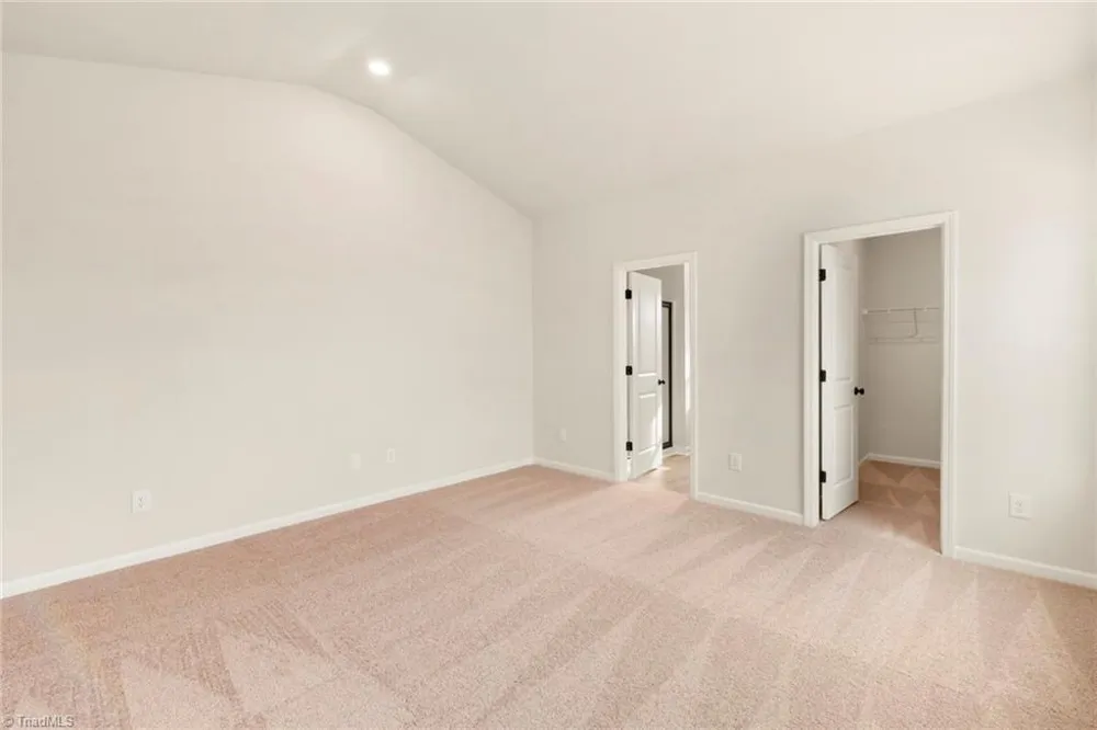 128 Tail Star Court King, NC 27021