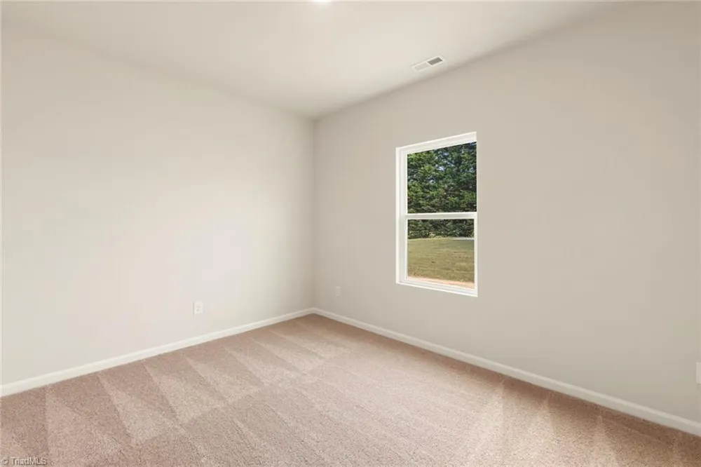 128 Tail Star Court King, NC 27021