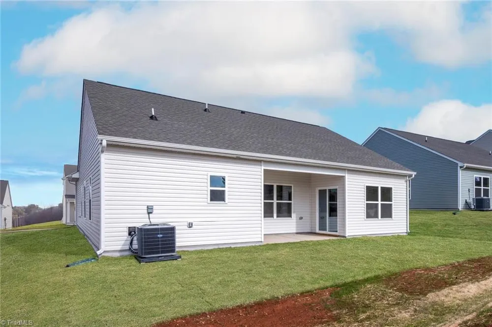 128 Tail Star Court King, NC 27021