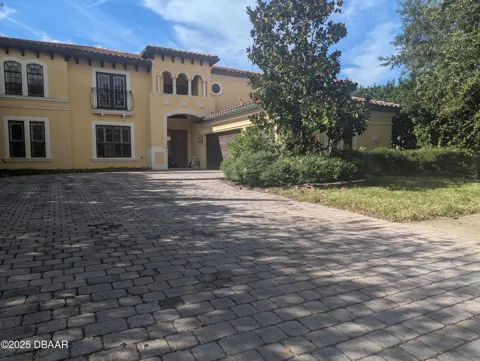 114 San Lucia Drive