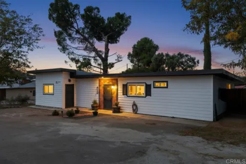 29824 Oak Dr.