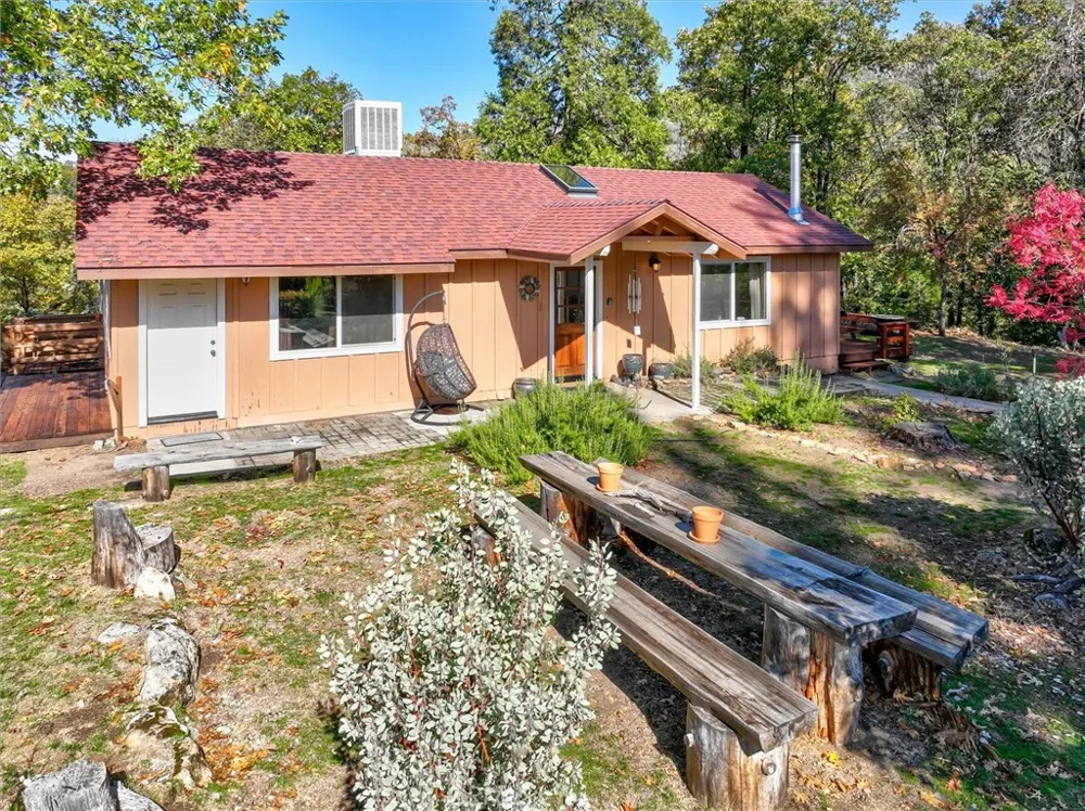59484 Cascadel North Fork, CA 93643