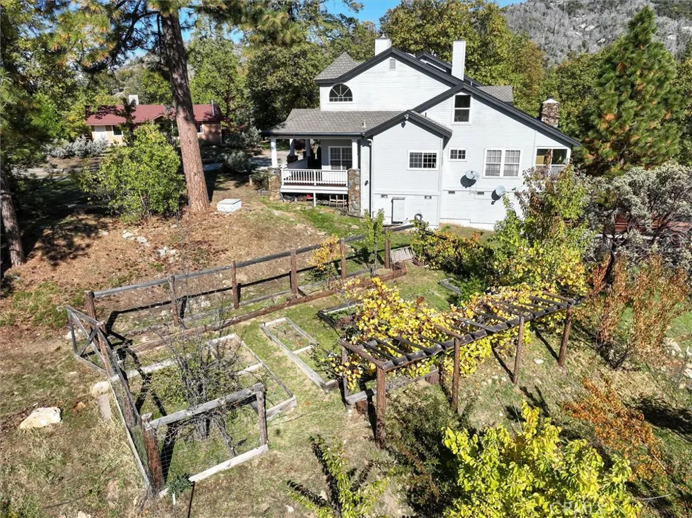 59484 Cascadel North Fork, CA 93643