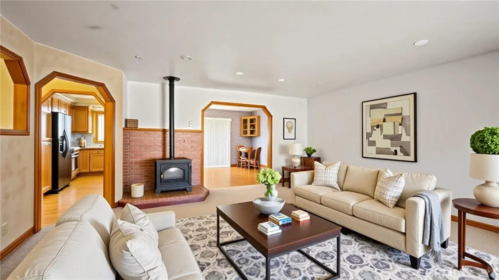 18413 Deer Hill Road Hidden Valley Lake, CA 95467