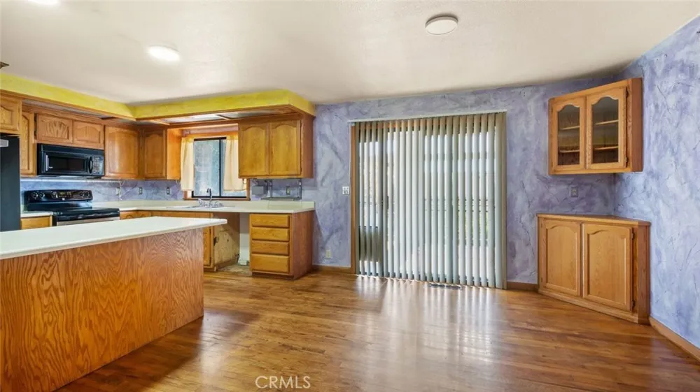 18413 Deer Hill Road Hidden Valley Lake, CA 95467