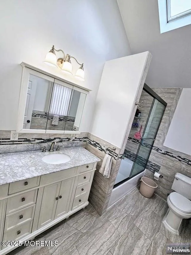 89 Rose Street Wood Ridge, NJ 07075