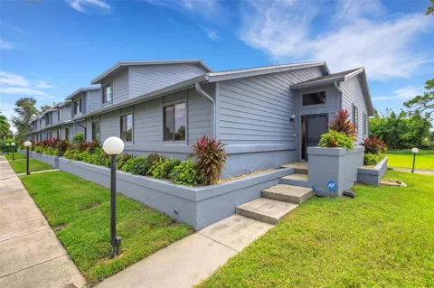 1827 SETTLERS DRIVE #A7
